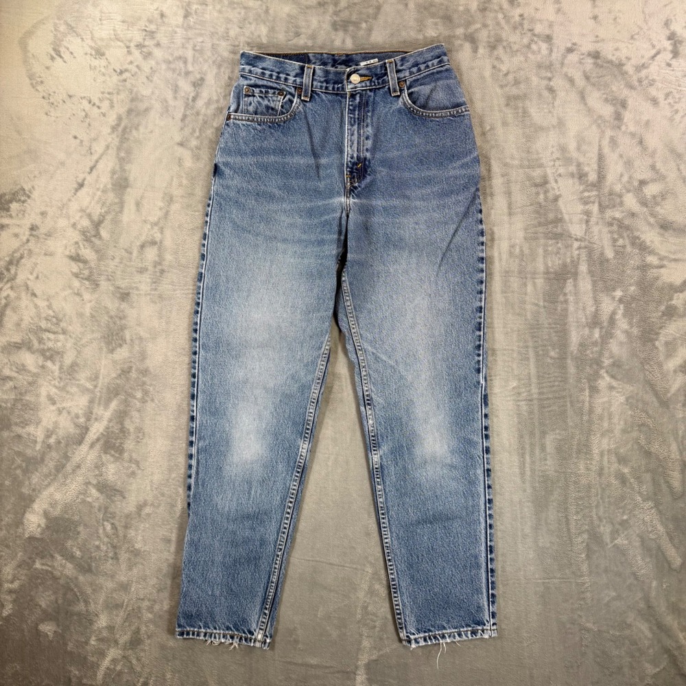 Y2K Levi's 550 High-Rise Relaxed Tapered Leg Vintage Jeans Size 8M/28”